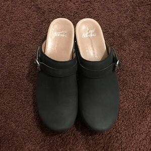 Dansko Marty Clogs Size 39 Black